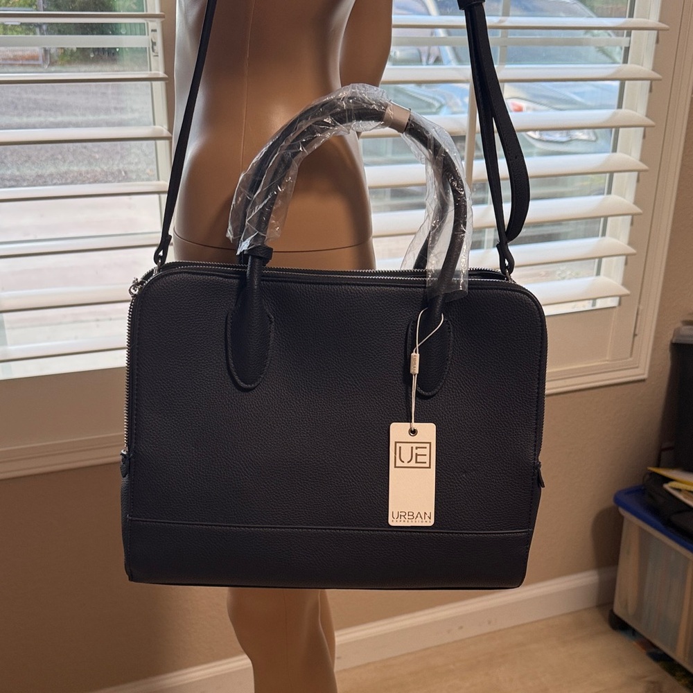 Urban Outfitters Classic dark Navy Satchel - Picture 5 of 5